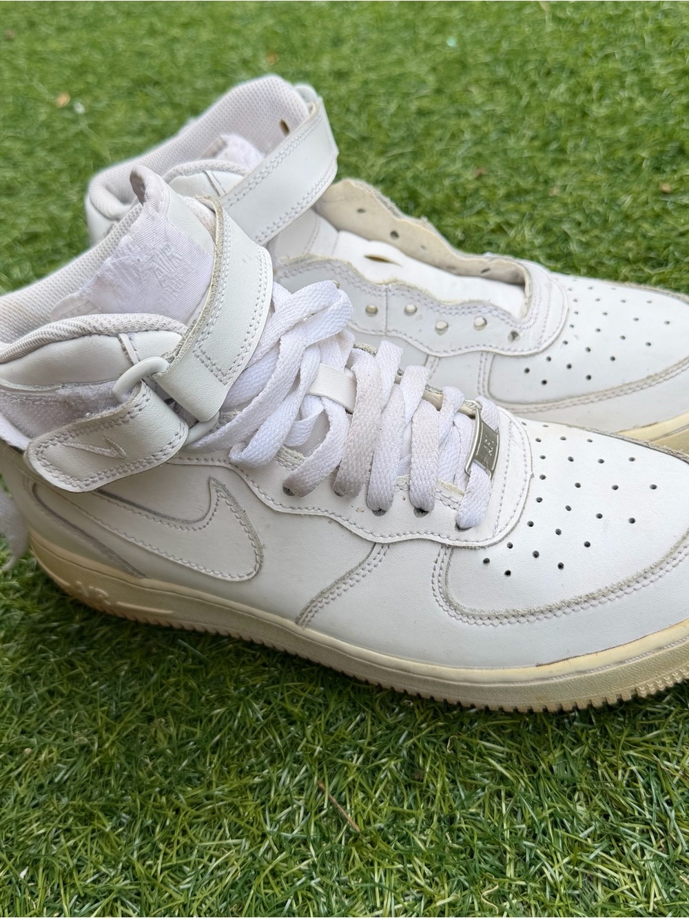 Nike Kids White High-Top Sneakers with Strap 7y or mens 7